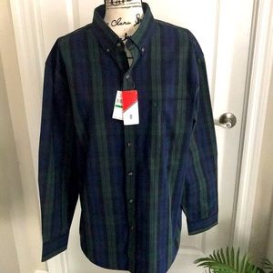 IZOD men’s shirt. NWT